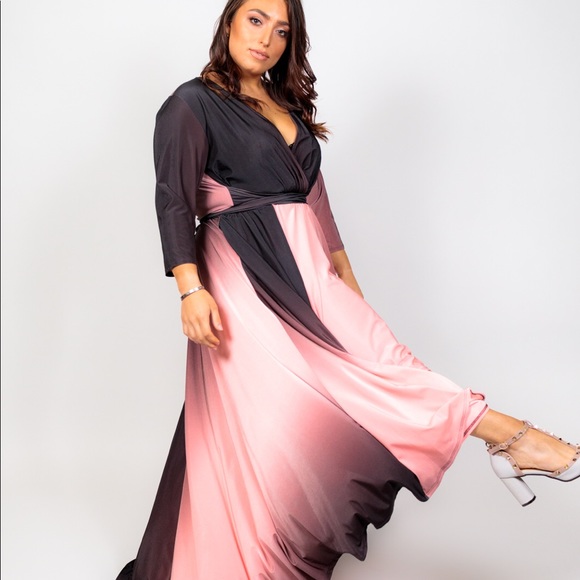 Plus Size ‘Alexandra’ Goddess Dress - Picture 3 of 8